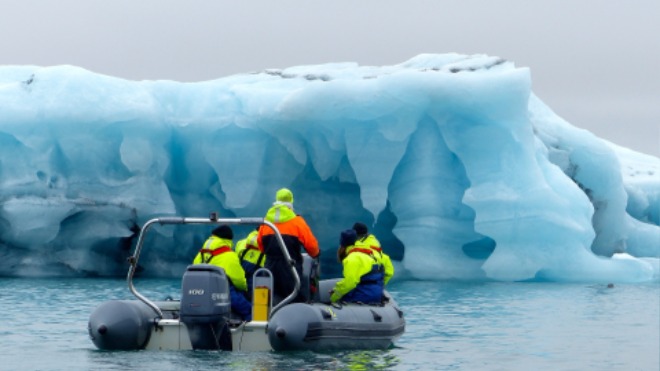 아이슬란드 빙하호수 보트체험.jpg